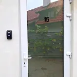 2 Family Tauchen